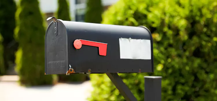 Secure Mailboxes for Packages Norman